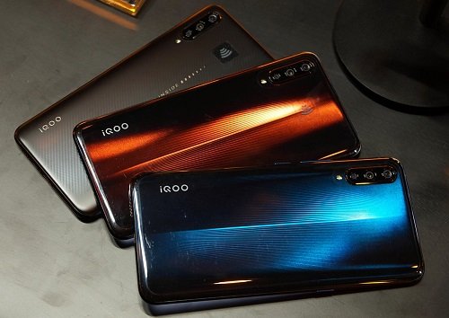 Vivo iQOO